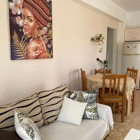 Maria Cozy 30m From The Sea Apartman *